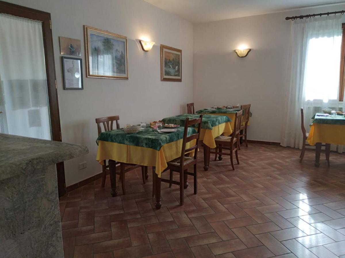 Agriturismo Le Chicche Di Mafalda มอนเตเมราโน ภายนอก รูปภาพ